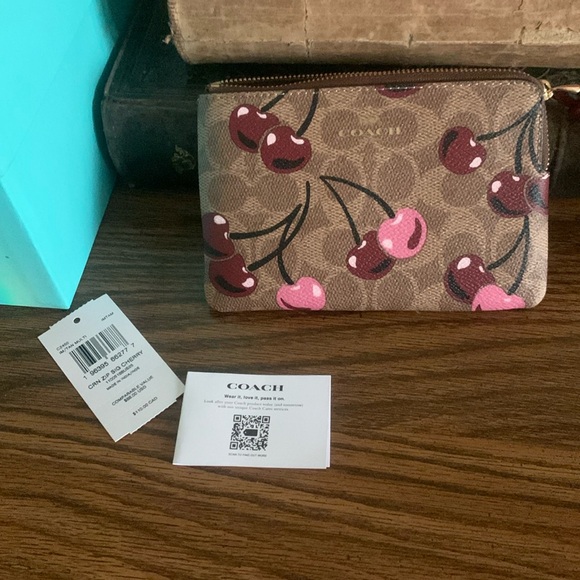 Coach retired new Cherry Print Wristlet in Brown and Pink 84 - Picture 1 of 6